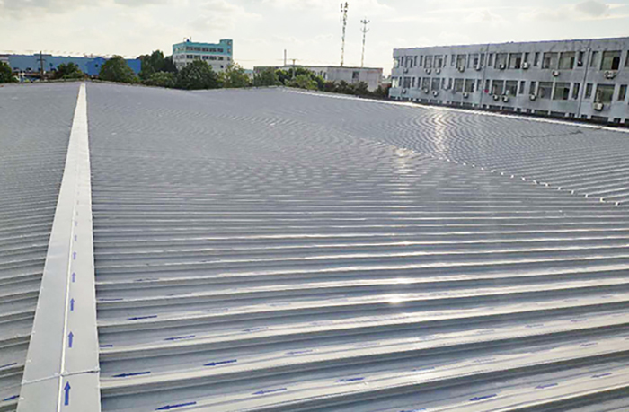 彩鋼金屬屋面防水翻新：保護建筑的長期安全與美觀